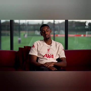 Alexander Isak First Interview As Liverpool Player